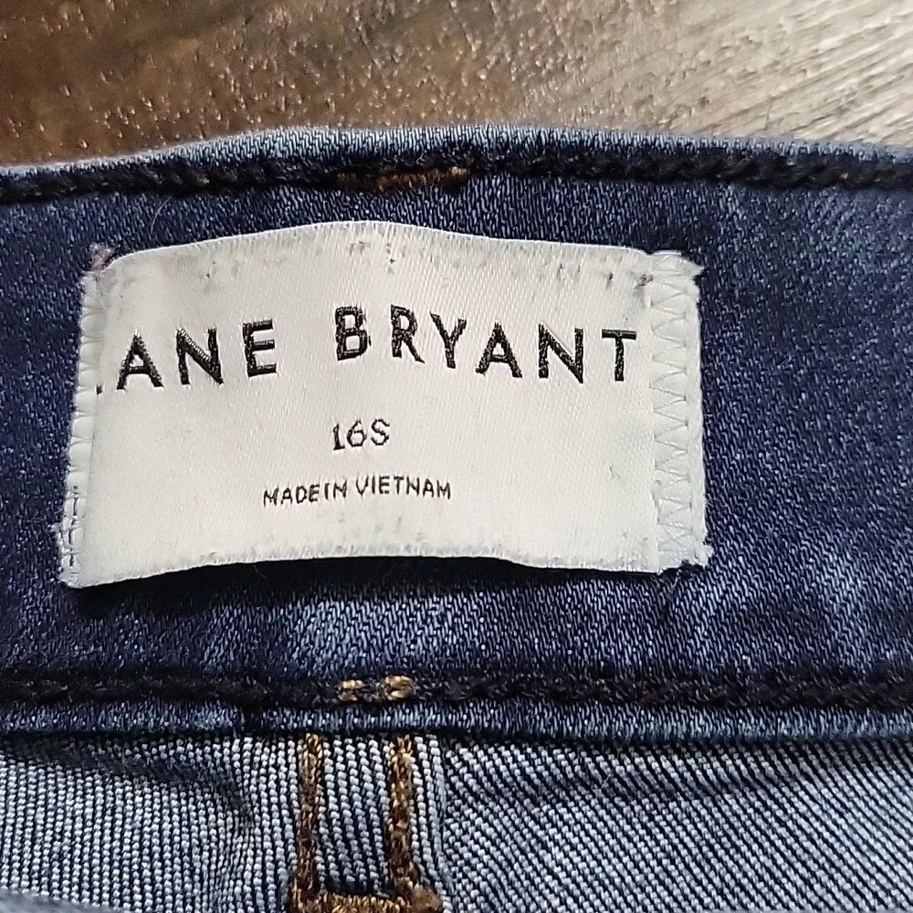 Lane Bryant 16s Dark Blue Flare Jeans - Picture 2 of 6